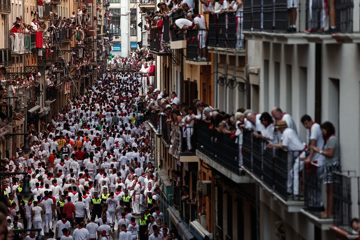 San Fermin Festivali'nde ikinci koşu tamamlandı - 933