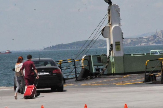 Tatil dönüşleri başladı, trafik yoğun - 6