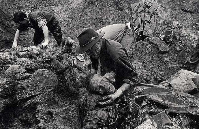 Srebrenitsa katliamının 21. yıldönümü - 3