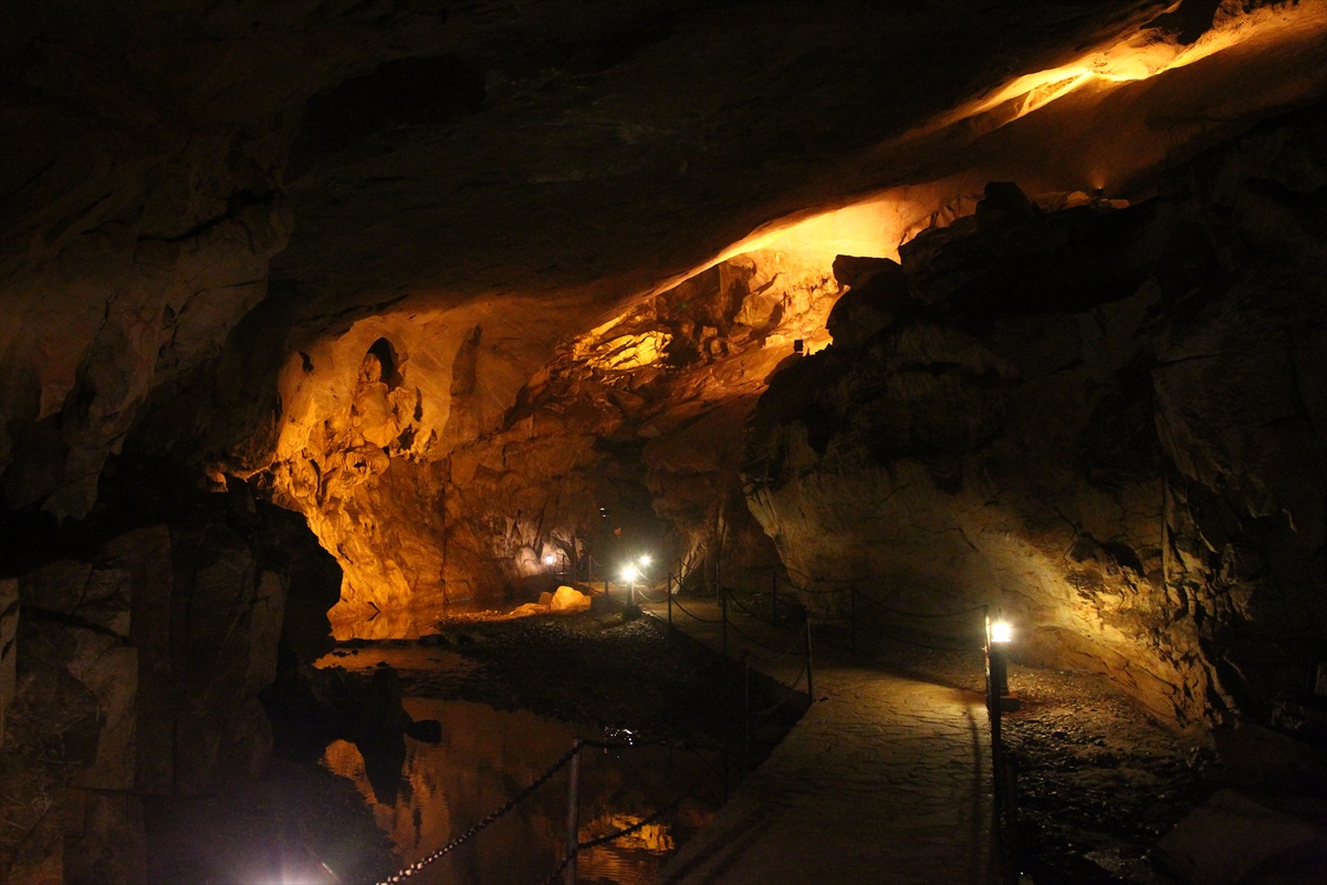 Yarasaların mağarası Dupnisa artık aydınlık - 702
