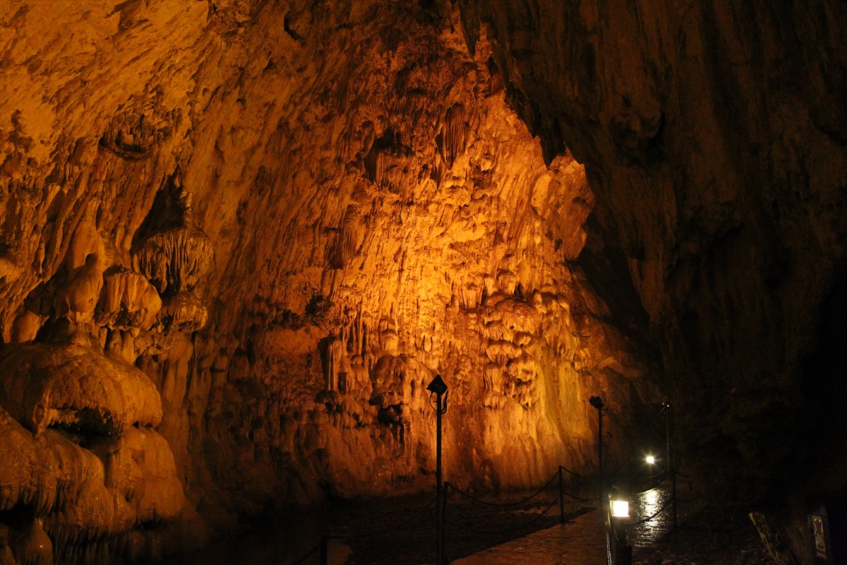 Yarasaların mağarası Dupnisa artık aydınlık - 550