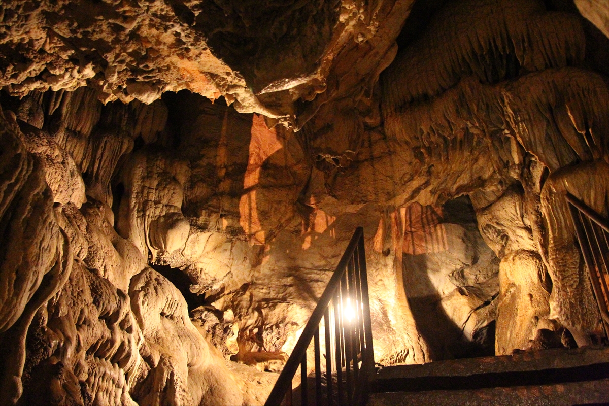 Yarasaların mağarası Dupnisa artık aydınlık - 933