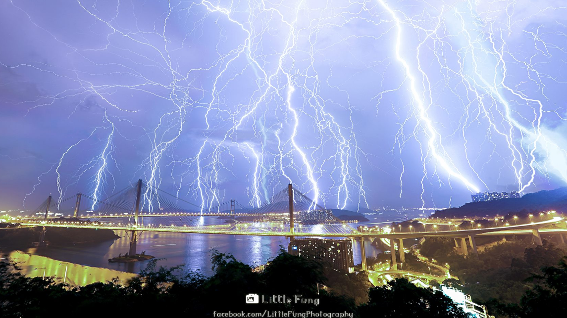 Hong Kong'ta 24 saatte 10 bin şimşek - 572