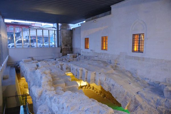 Danyal peygamberin makamı - 10