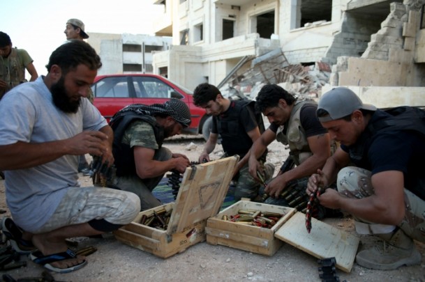 Çok sayıda askeri kontrol noktası ele geçirildi - 5