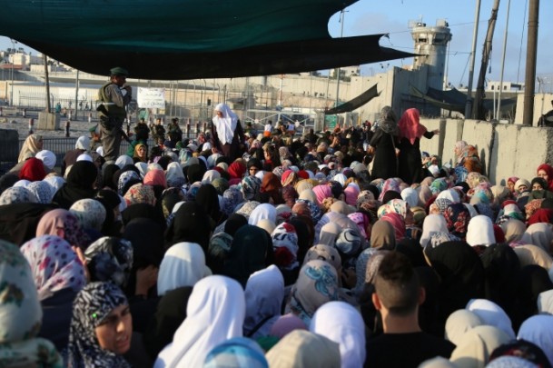 İsrail kontrol noktalarında izdiham - 7