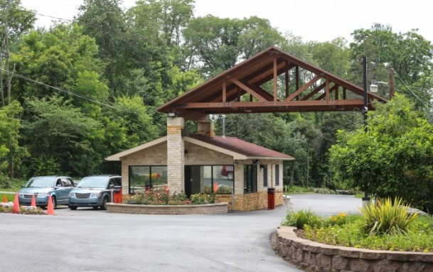 Gülen'in malikanesinde ziyaretçi trafiği azaldı - 2