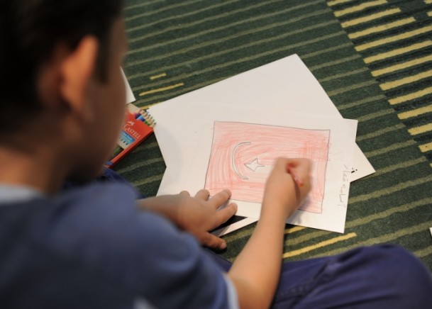 Suriyeli çocuklar hayallerini çizdi - 7