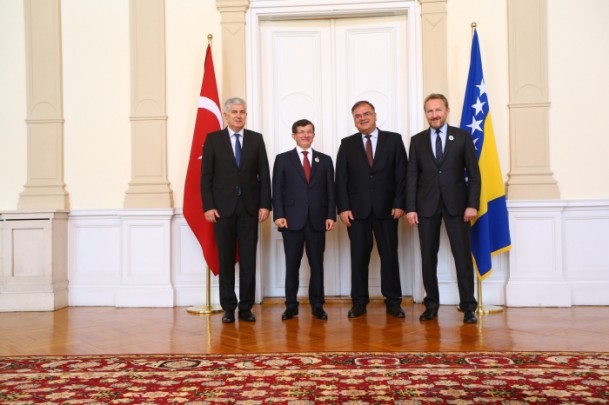 Başbakan Ahmet Davutoğlu Bosna Hersek'te - 9