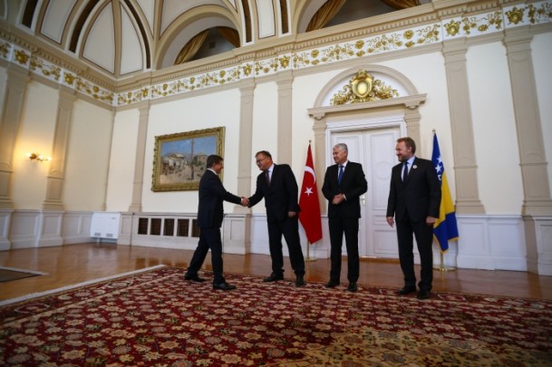 Başbakan Ahmet Davutoğlu Bosna Hersek'te - 11