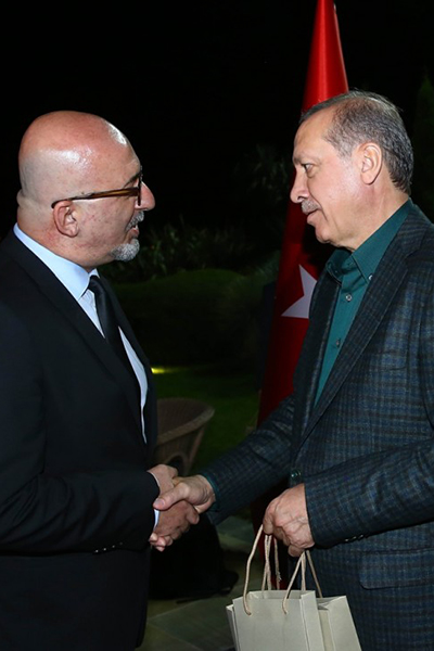 Cumhurbaşkanı Erdoğan ünlü isimlere iftar yemeği verdi - 29