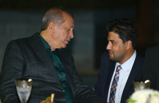 Cumhurbaşkanı Erdoğan ünlü isimlere iftar yemeği verdi - 5