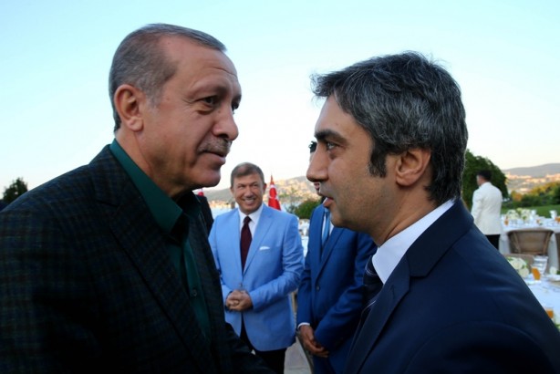 Cumhurbaşkanı Erdoğan ünlü isimlere iftar yemeği verdi - 3