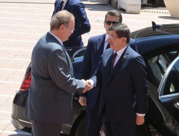 Davutoğlu CHP Genel Merkezi'nde - 2