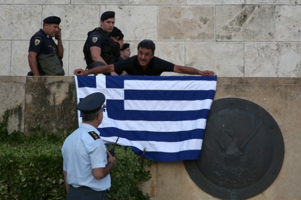 Atina'da 'kurtarma paketi'ne karşı gösteri - 924