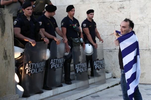 Atina'da 'kurtarma paketi'ne karşı gösteri - 610