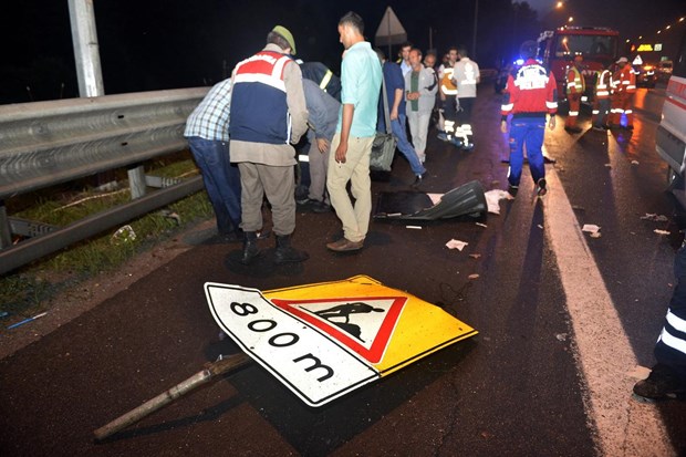 TEM'deki kaza yerinden ilk görüntüler - 11