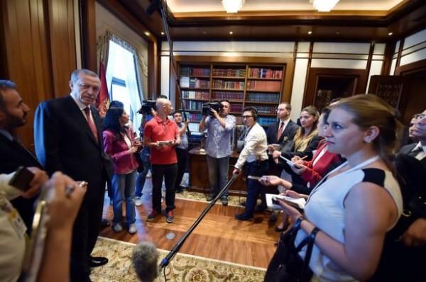 Erdoğan'ın Beştepe'de huzur bulduğu oda - 7