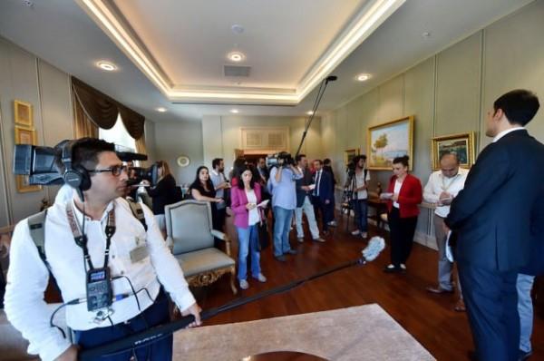 Erdoğan'ın Beştepe'de huzur bulduğu oda - 20