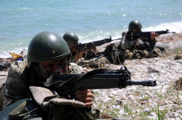 Türk komandosunun zorlu eğitimi - 587