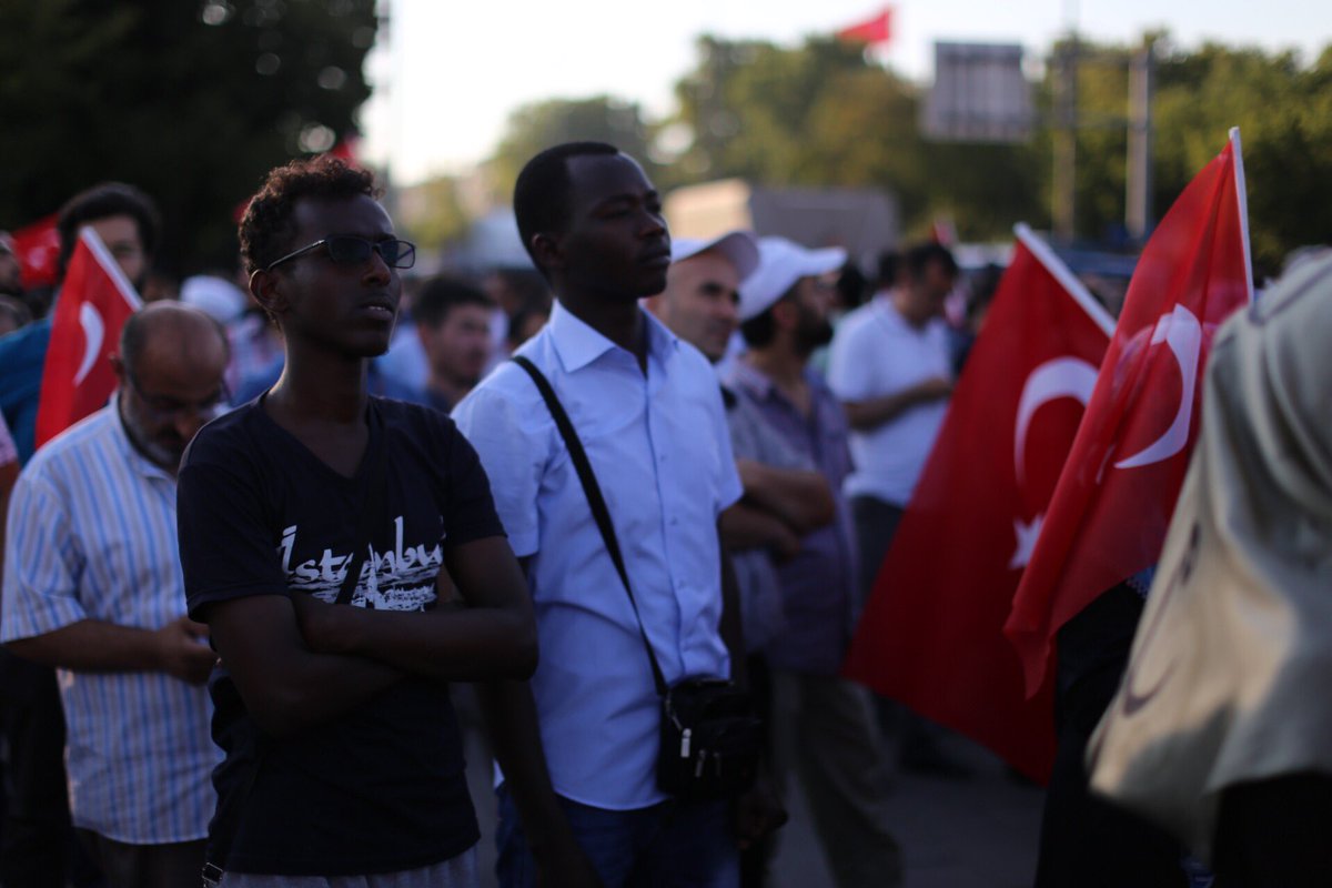 Yüzlerce kişi Saraçhane'deyd! - 12