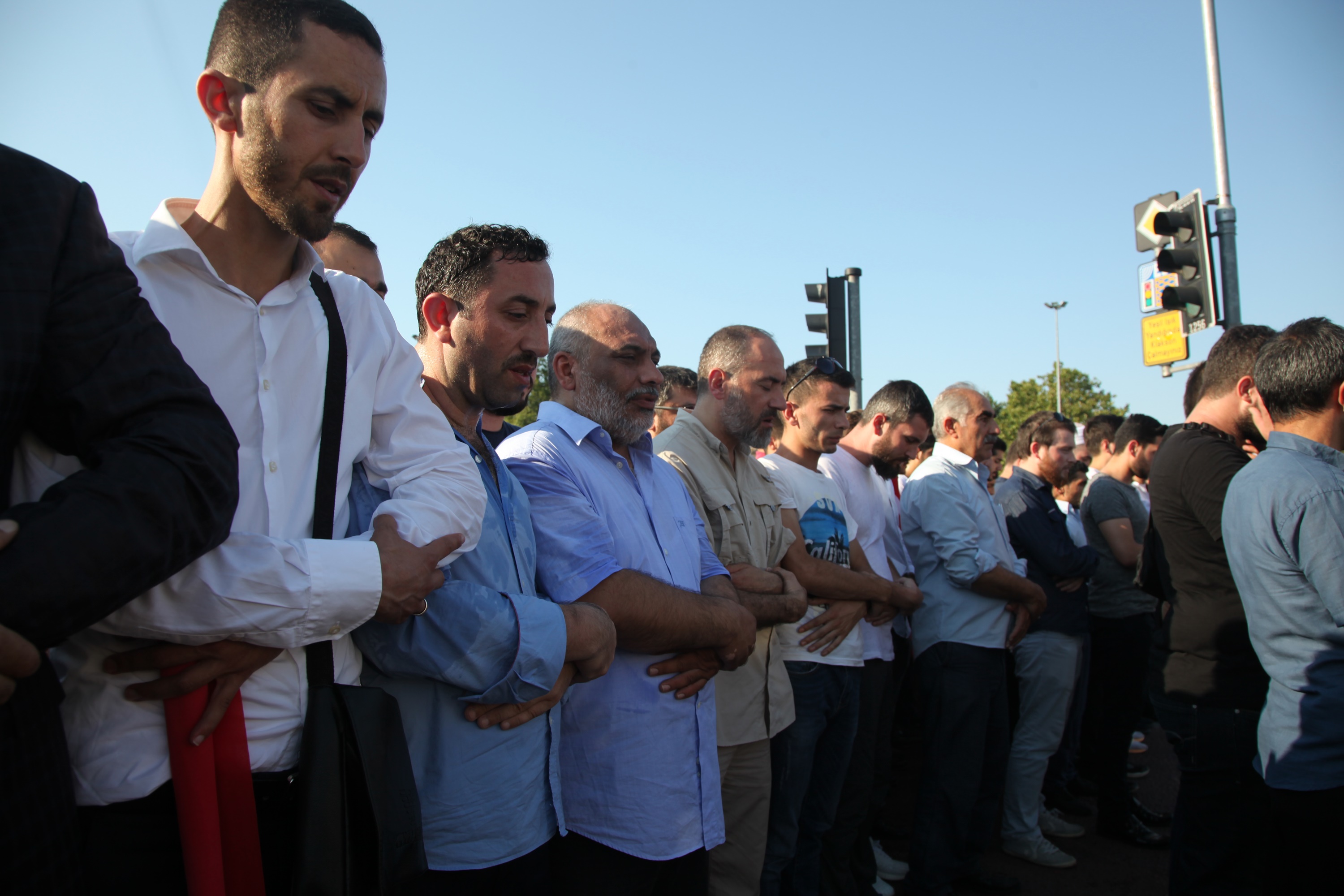 Yüzlerce kişi Saraçhane'deyd! - 646