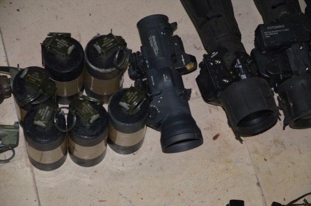 Marmaris'teki darbeciler mühimmatlarını bırakıp kaçtı - 12