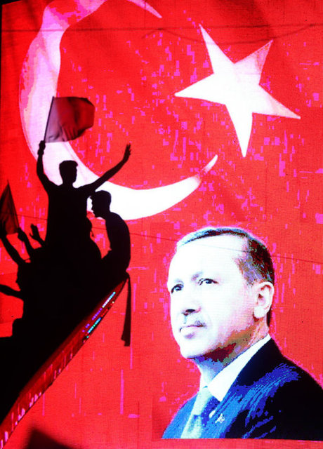 Halk meydanları boş bırakmıyor - 4