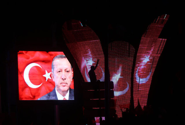 Halk meydanları boş bırakmıyor - 6