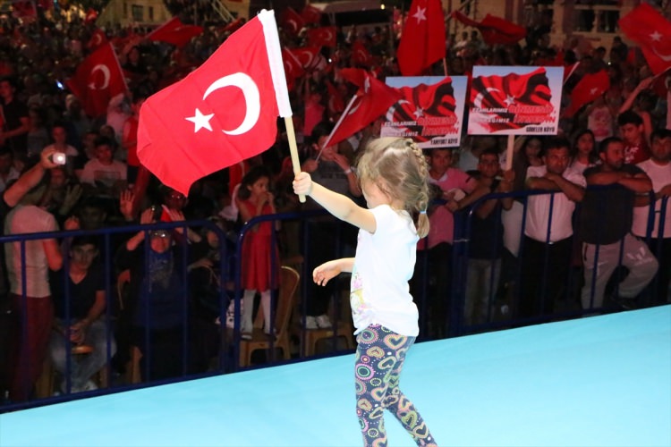 Darbecilere karşı nöbet sürüyor - 926