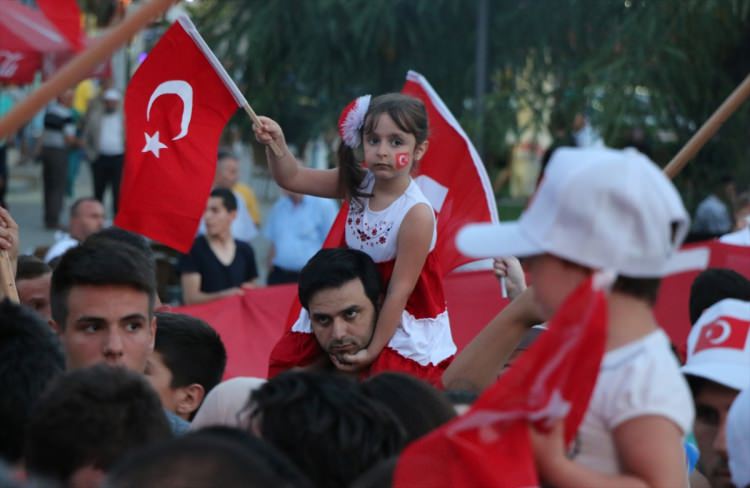 Darbecilere karşı nöbet sürüyor - 564