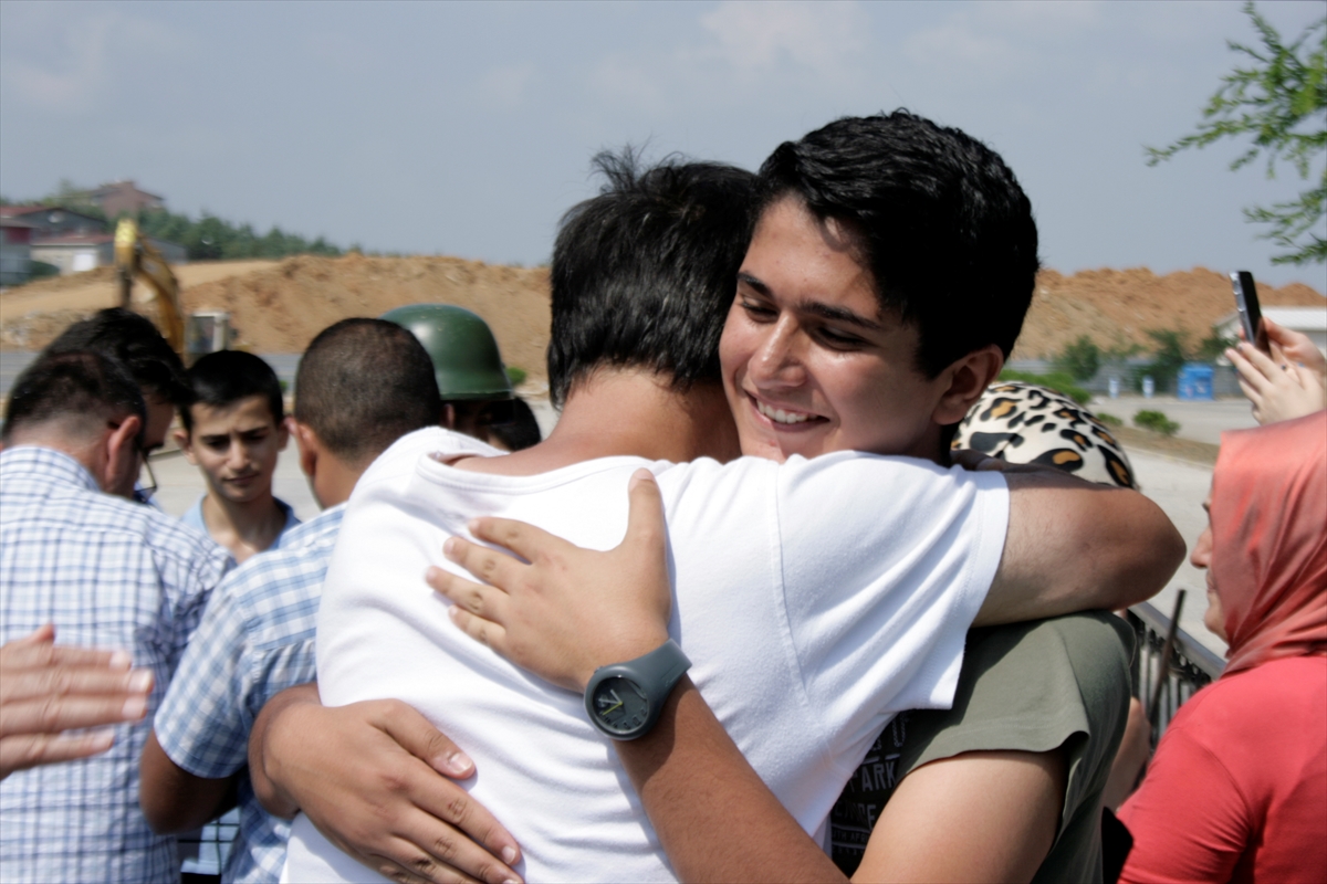 Kuleli Askeri Lisesi öğrencileri serbest! - 802