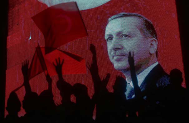 Türkiye'de 'Demokrasi nöbeti' devam ediyor - 615