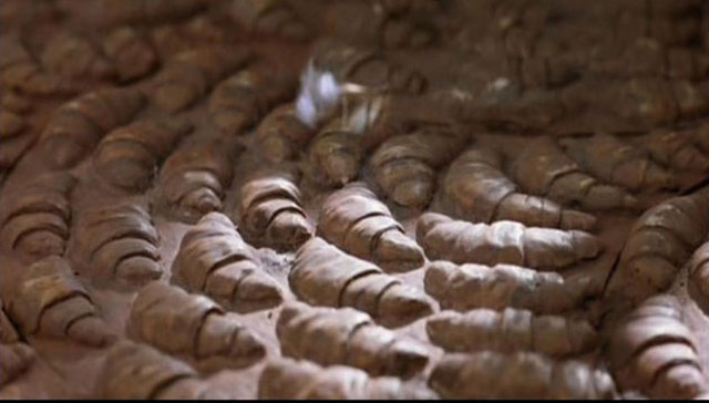 Şaşırtan film ve dizi hataları - 17