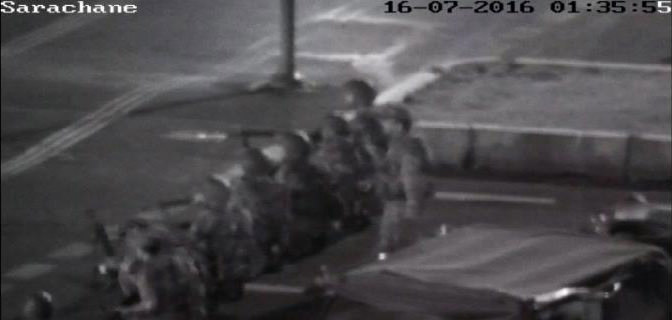 Cuntacılar İBB önünde vatandaşa böyle kurşun yağdırdı - 653