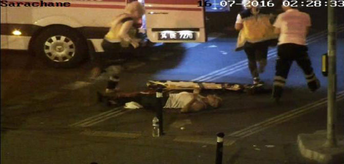 Cuntacılar İBB önünde vatandaşa böyle kurşun yağdırdı - 938