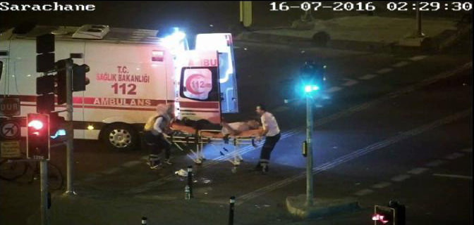 Cuntacılar İBB önünde vatandaşa böyle kurşun yağdırdı - 721