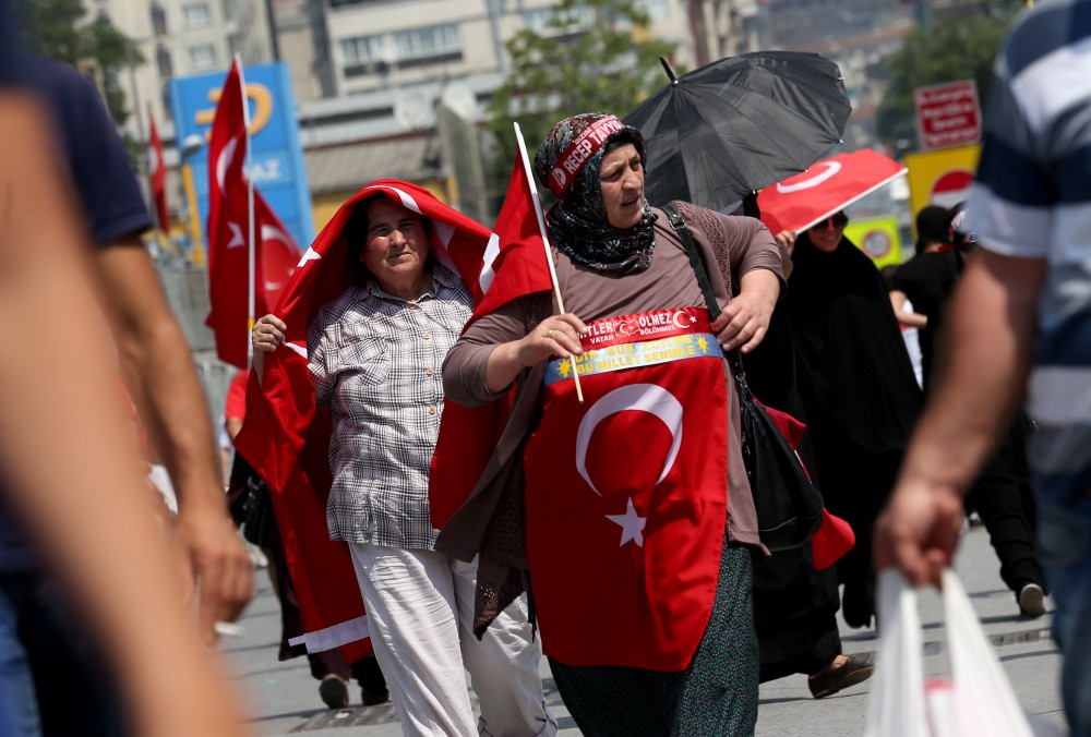 Demokrasi ve Şehitler Mitingi'nden ilk kareler... - 568