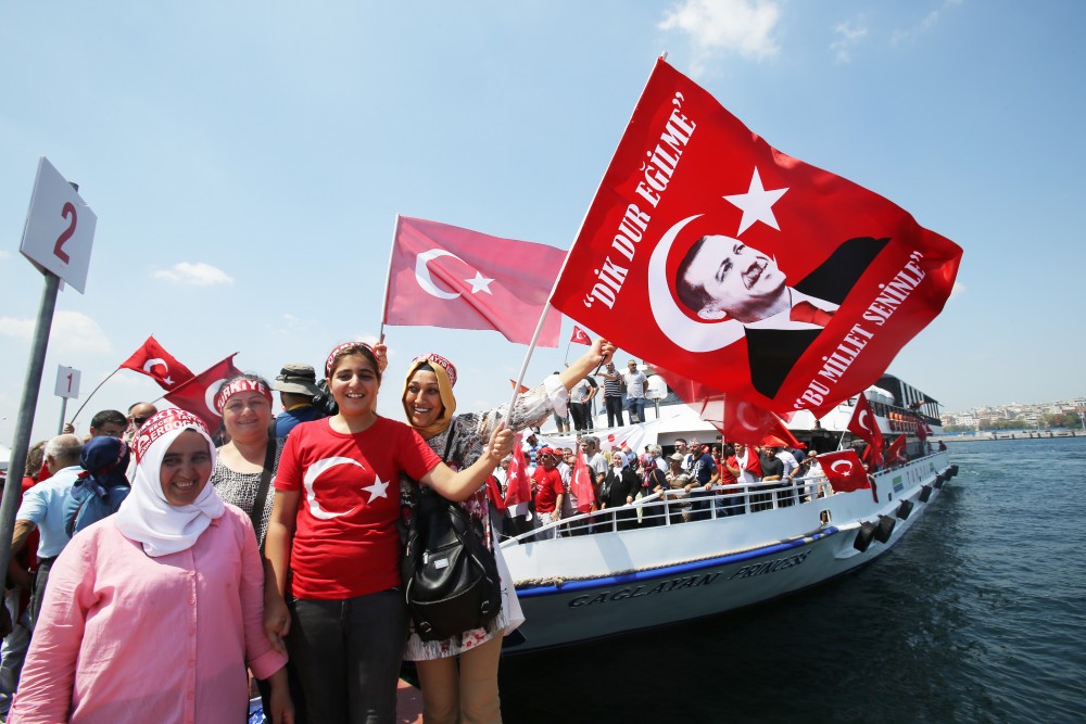 Demokrasi ve Şehitler Mitingi'nden ilk kareler... - 510