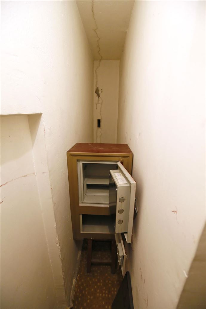 FETÖ'nün okulunda gizli oda - 23