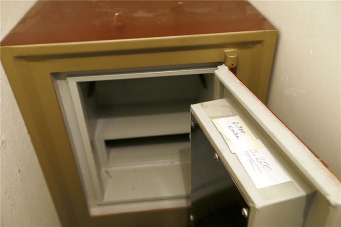 FETÖ'nün okulunda gizli oda - 20