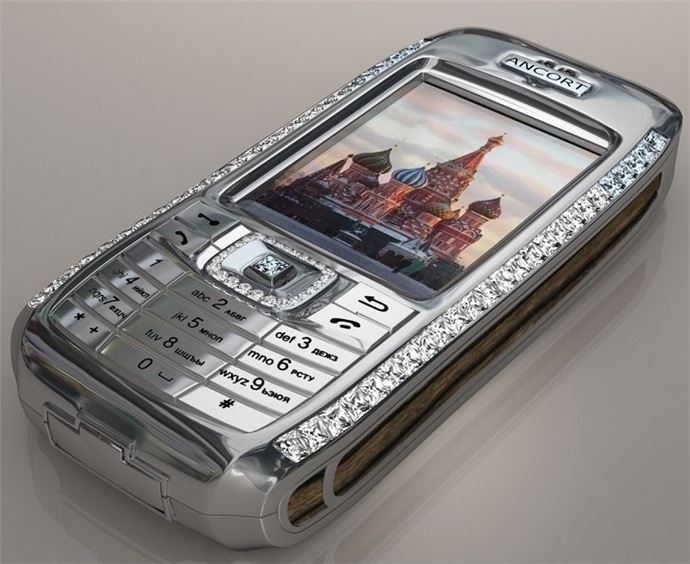 Dünyanın en pahalı telefonları - 6