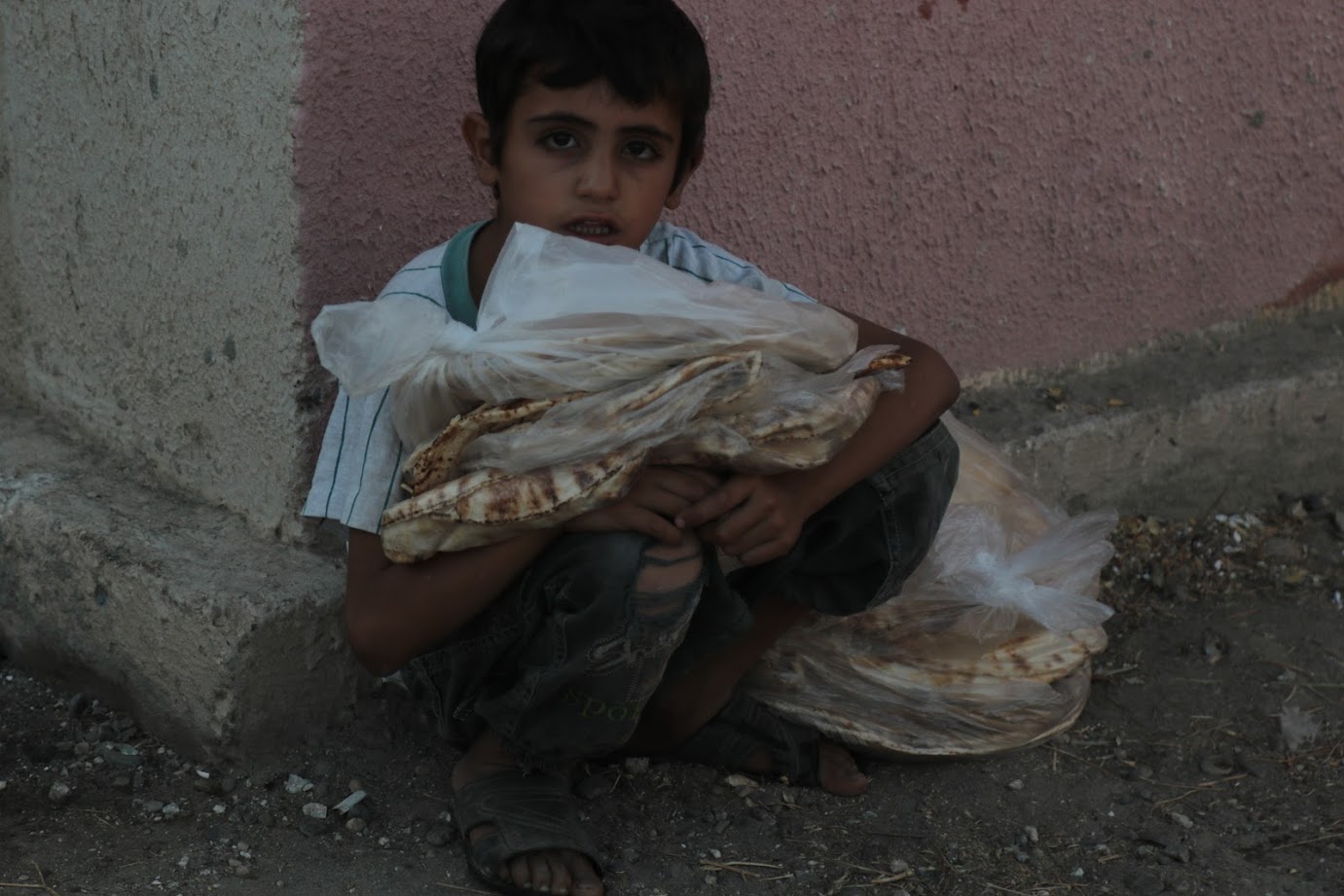 İHH’dan Cerablus’a 10 kamyonluk yardım - 620