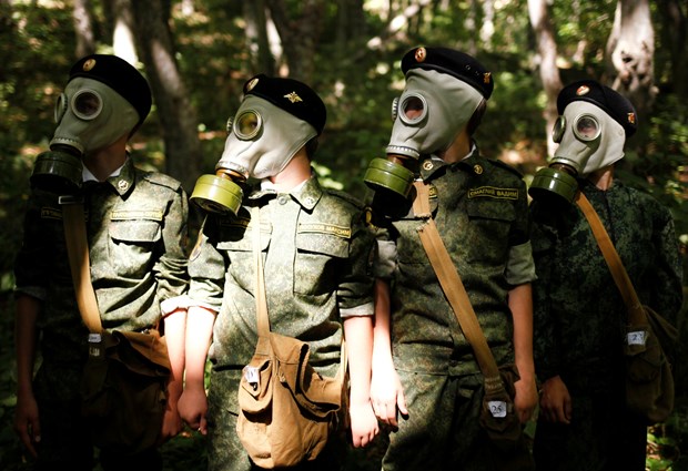 Putin çocuklardan ordu kurmaya hazırlanıyor - 11