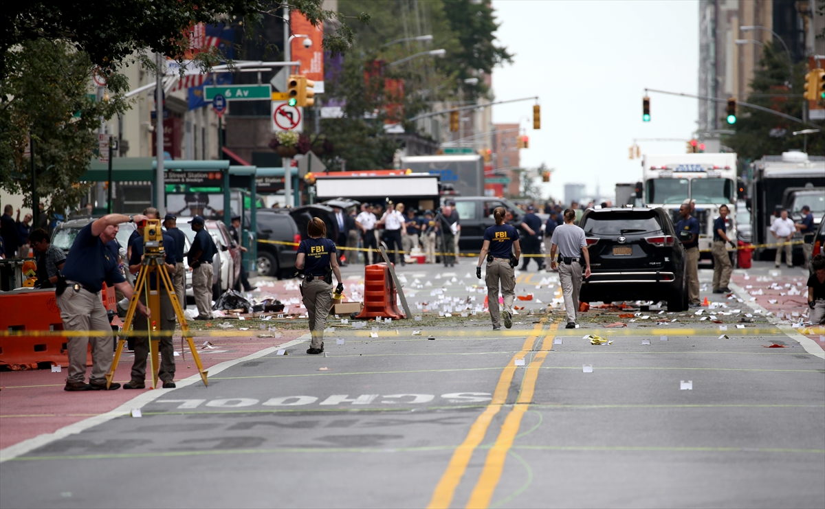 Chelsea'deki olay yeri inceleme gün boyunca devam etti - 942