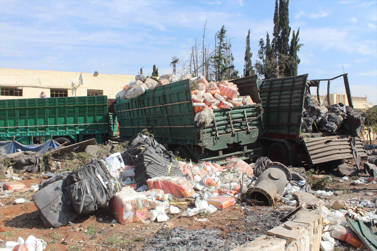 Esed rejiminin vurduğu yardım tırları - 703