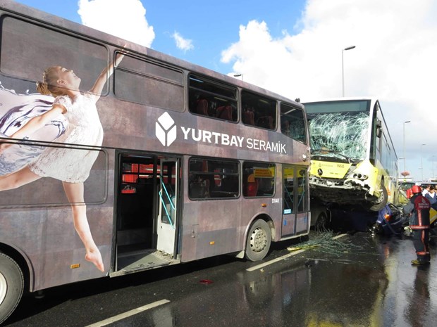 İstanbul'da metrobüs kazası - 564