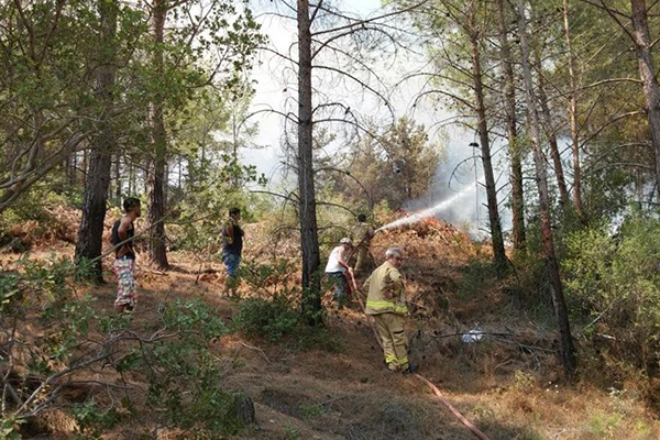 Mersin alev alev yanıyor - 6