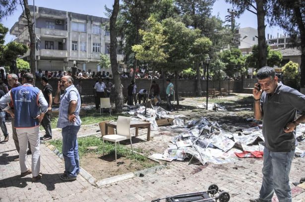 Suruç'taki patlama sonrası ilk görüntüler - 4