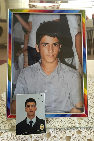 Katledilen polislerin evinde yas - 8